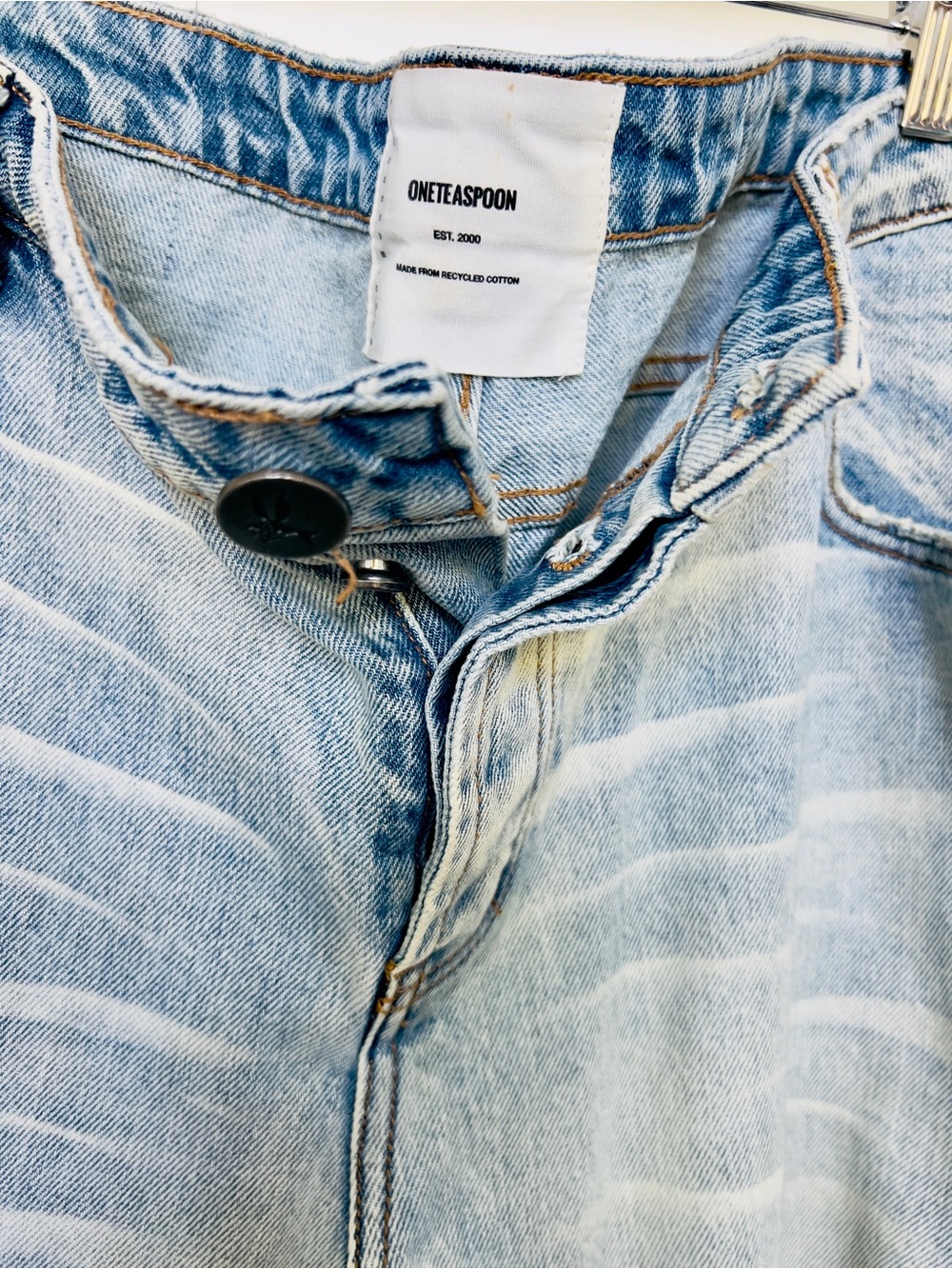 One Teaspoon Distressed women’s Blue denim Jeans - Picture 4 of 5